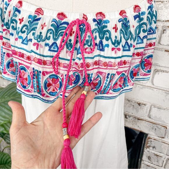 K. Jordan Bright Pink & Blue Embroidered Floral Off Shoulder Tassel Boho Top M - Picture 3 of 10
